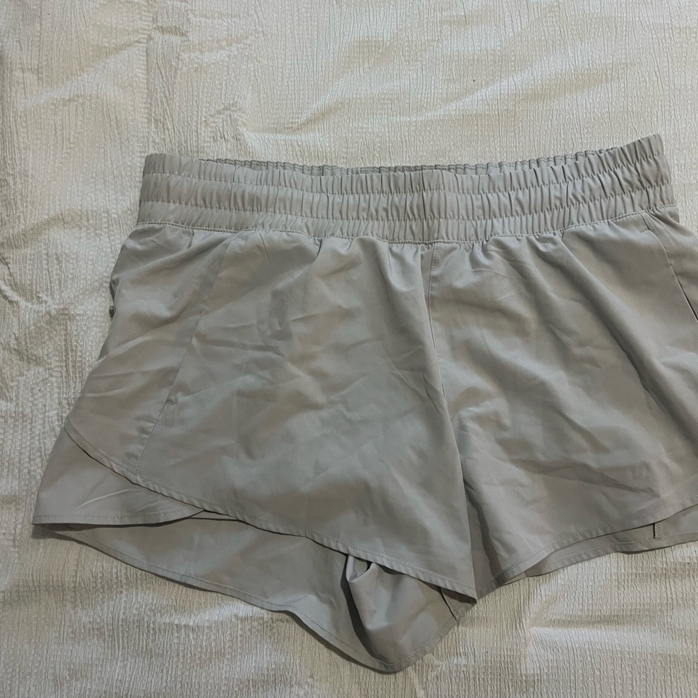Avia Women's Light Gray Athletic Shorts